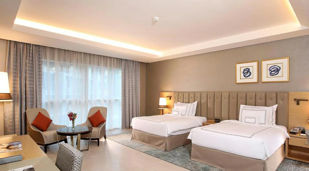 هتل گرند کازموپولیتن دبی